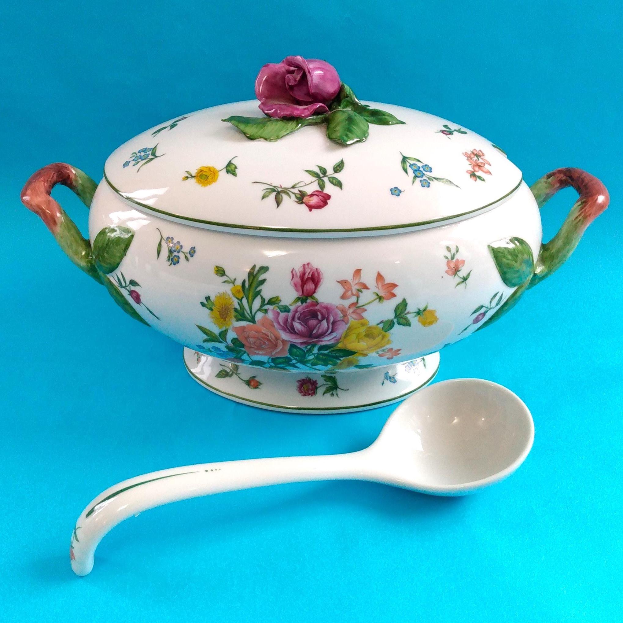 Large Soup Tureen by Franklin Mint Le Cordon Bleu La Soupiere