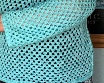 Vestido ligero de malla de crochet