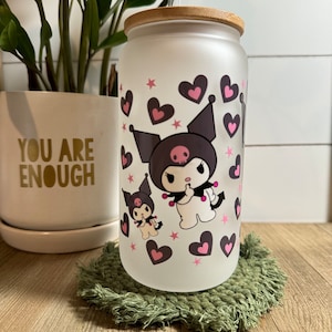 Vaso de cristal negro de 16 oz con diseño de gatito kawaii y corazón de anime