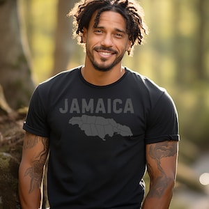 Jamaican T-shirt, Reggae Style tshirt, Fashion Bob Marley tee-shirt ,Jamaica gift ideas, Tropical Vibes  Rasta tee Jamaican  Flag