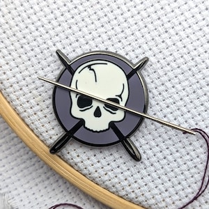 Needle & Patience Needle Minder - hard enamel magnetic skull