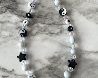 Emo goth Beaded phone charm / phone charm / phone accessories / y2k accessories / y2k Star / beaded keychain / punk alt phone charm strap
