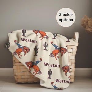 Cobertor de bebê cowboy personalizado com nome, tema vintage ocidental, ideias para presentes de chá de bebê, cobertor personalizado, presente de aniversário de cowboy para menino
