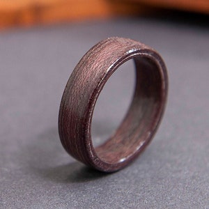 Purpleheart Wood Ring, Handmade Bentwood Ring, Purple Wooden Ring, Wood Wedding Band, Wood Ring Men