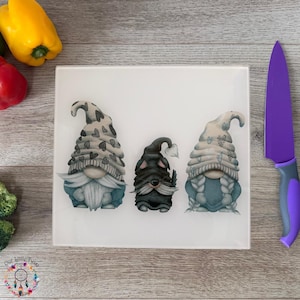 Planche à découper personnalisée/Verre/Cadeau de crémaillère/Mariage/Anniversaires/Gnomes/Gonk