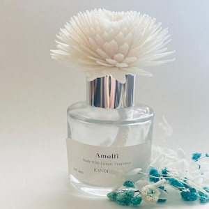 Pretty Flower Reed Diffuser/ 50ml / Free P & P