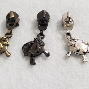 5 Pcs in pack, Cow Zipper Pulls, Silver Cow Pulls, Gunmetal Cow Pulls, Brushed Antique Zipper Pulls, Nylon Zipper Pulls, Purse Hardware