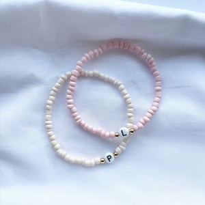 Personalised name, initial bead bracelet | Bead bracelet | Custom made | Handmade | Handmade jewellery |