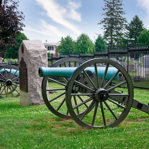 Gettysburg Cannons, Civil War Photography Canvas, Pennsylvania Landscape Print, Canvas Wall Art, Decor for Home,Living Room,Bedroom, Office