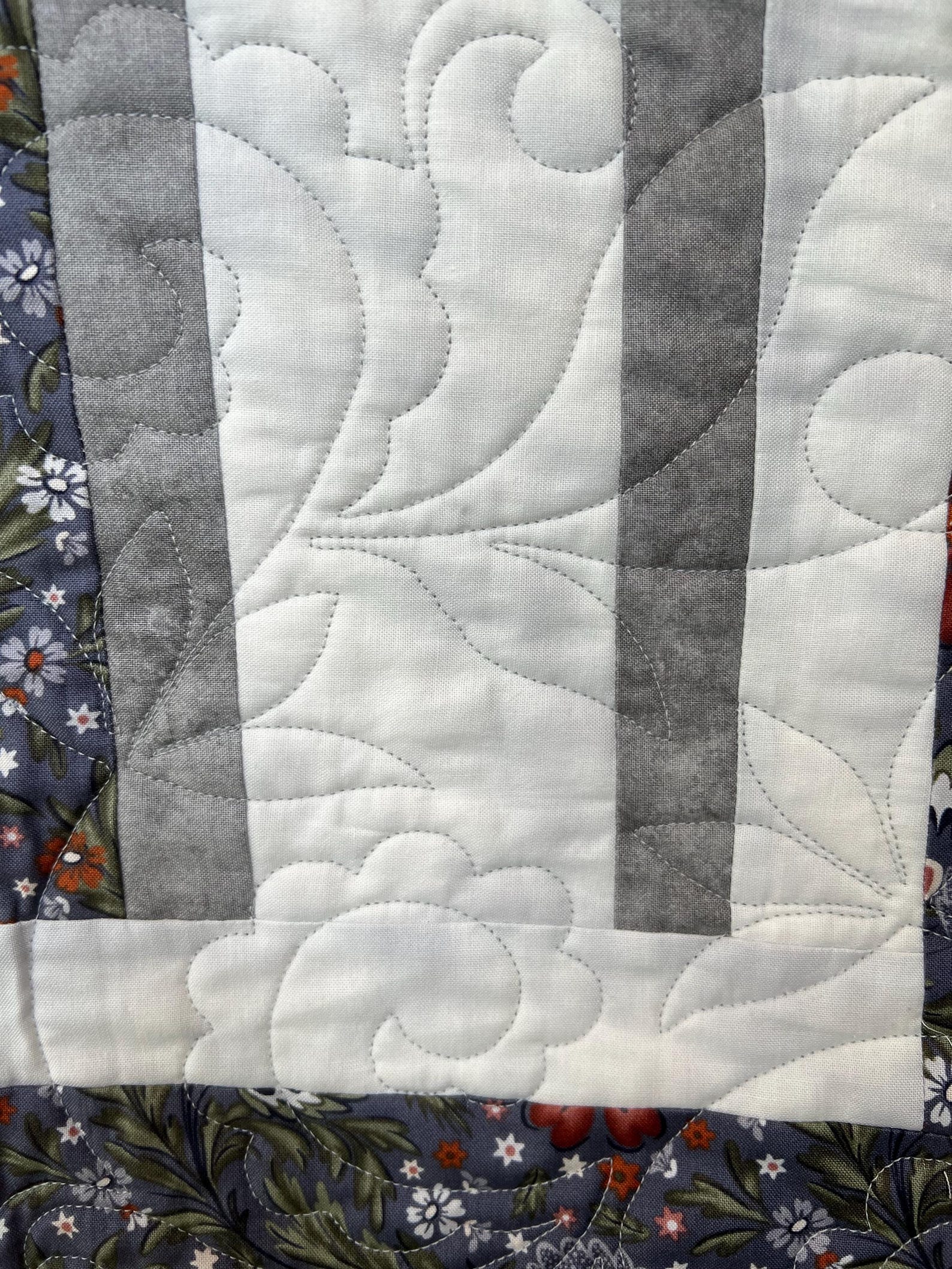 Shades of Grey Quilt - Etsy