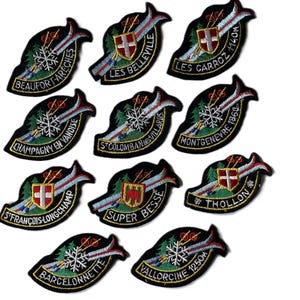 Vintage French Patch with Skis : Embroidered Ski Resort Travel Souvenir Applique from France