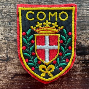 Como Embroidered Patch from Italy – Red and Gold Heraldic Emblem – Italian Alps Travel Souvenir