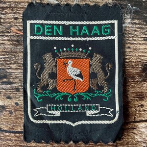 Vintage Patch Den Haag Netherlands – Stork Lions The Hague Dutch Travel Souvenir (Sew-On) CS35
