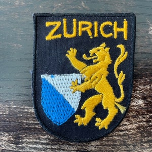 Vintage Patch Zurich SWITZERLAND Swiss Lion Coat of Arms / Flag sew on applique embroidered Travel Souvenir Wanderlust Gift