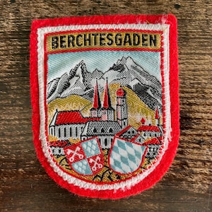 Toppa vintage Berchtesgaden Baviera Germania, souvenir di viaggio tedesco delle Alpi bavaresi con Watzmann