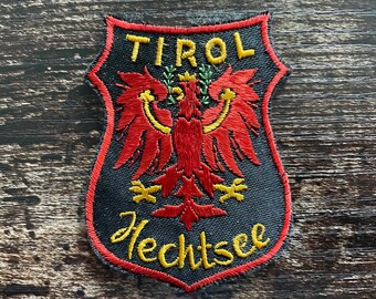 thumbnail image 2 of SICILE 70 X 45mm Italy Embroidered Sewing Flag Patch - Palermo Club - Blanc 2 of 4