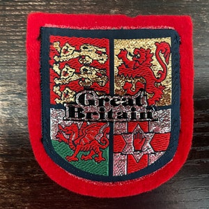 Vintage Patch Great Britain ENGLAND UK British Coat of Arms sew on applique embroidered Great Britain  Travel Wanderlust Gift