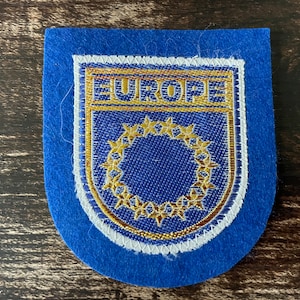 Vintage Patch EUROPE Europa European Union City Shield with Stars sew on applique embroidered Travel Souvenir LOT Wanderlust Gift