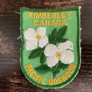 Vintage Kimberley Canada Patch – British Columbia Ski Resort Souvenir – Pacific Dogwood Flower