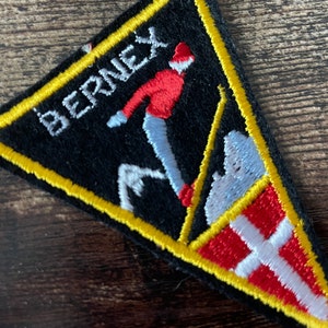 Vintage Patch Bernex FRANCJA Francuskie Alpy Narciarstwo aplikacja do szycia haftowana pamiątka z podróży prezent dla miłośników podróży