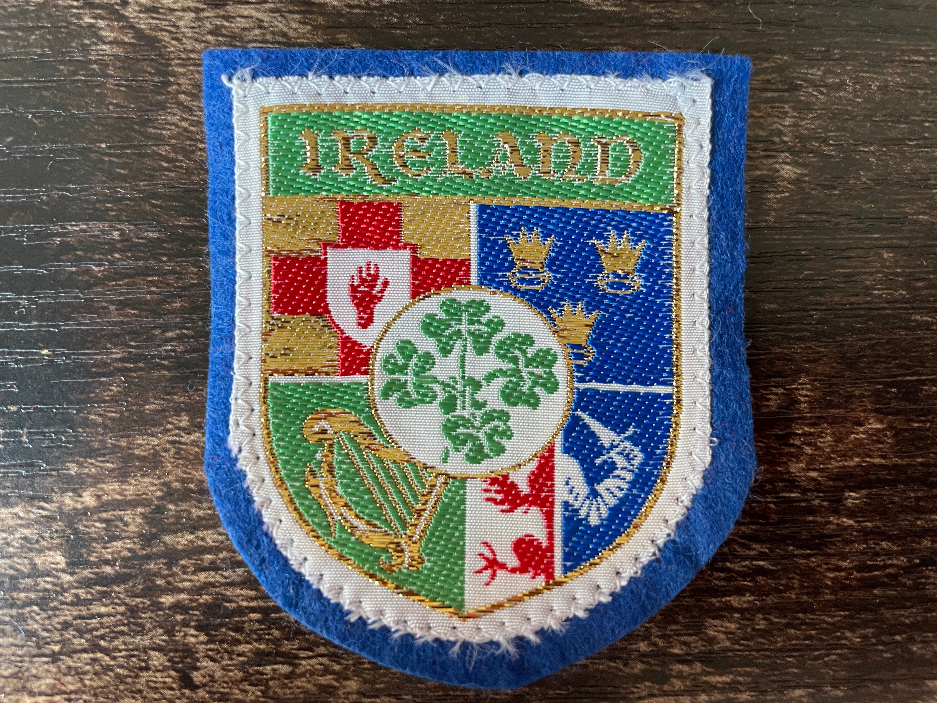 Patch Brodé Dublin - 7,5x6cm - Thermocollant - Blason Irlande - Collection Villes Européennes - 5