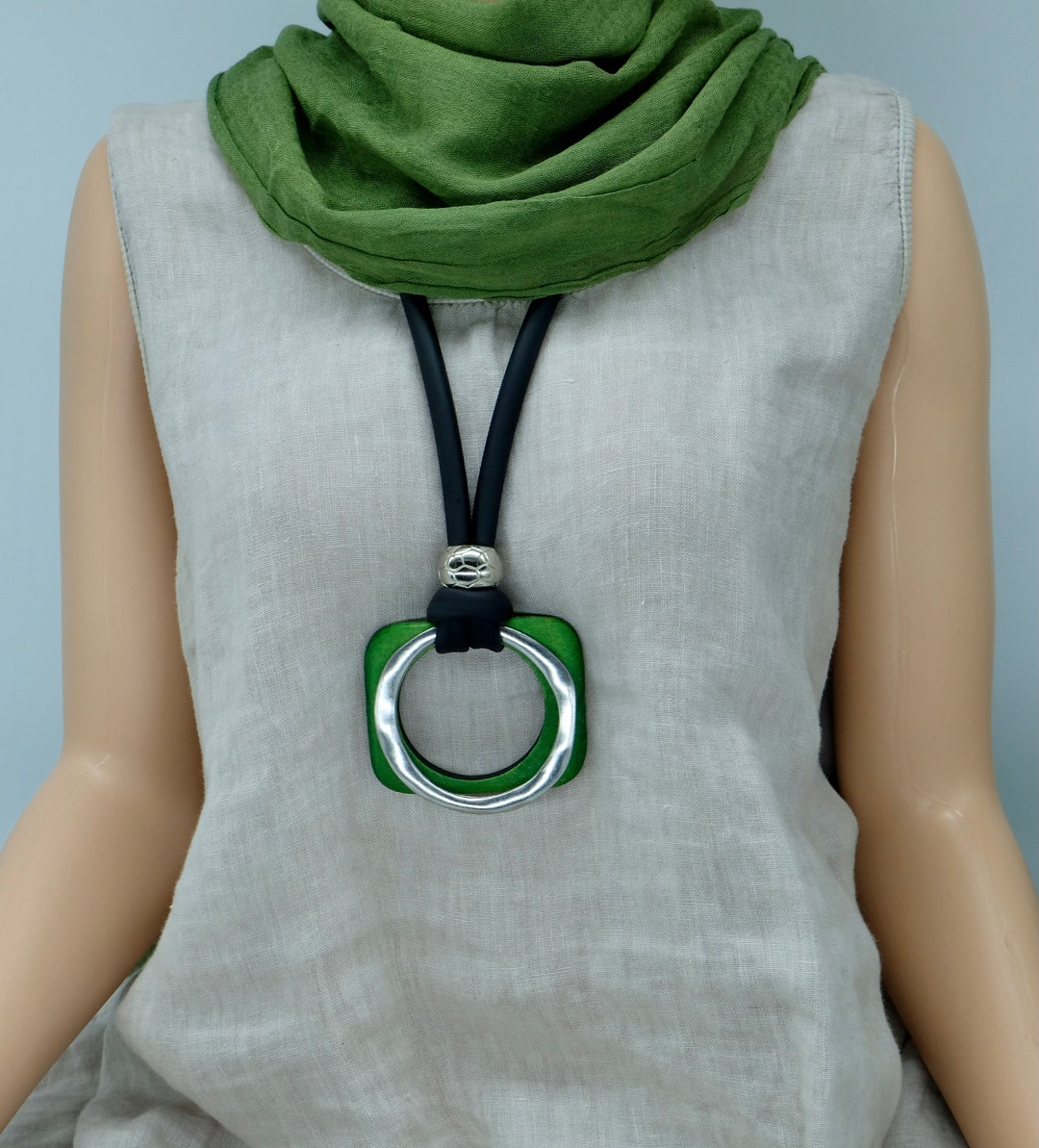 Bold Chunky Necklace, Stunning Statement Necklace, Green Wood Necklace