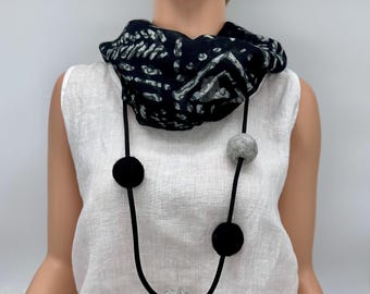 Adjustable Wool Ball Necklace: Chunky Statement Jewelry