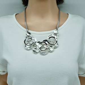 Elegant and yet bold necklace. Chunky necklace, statement necklace