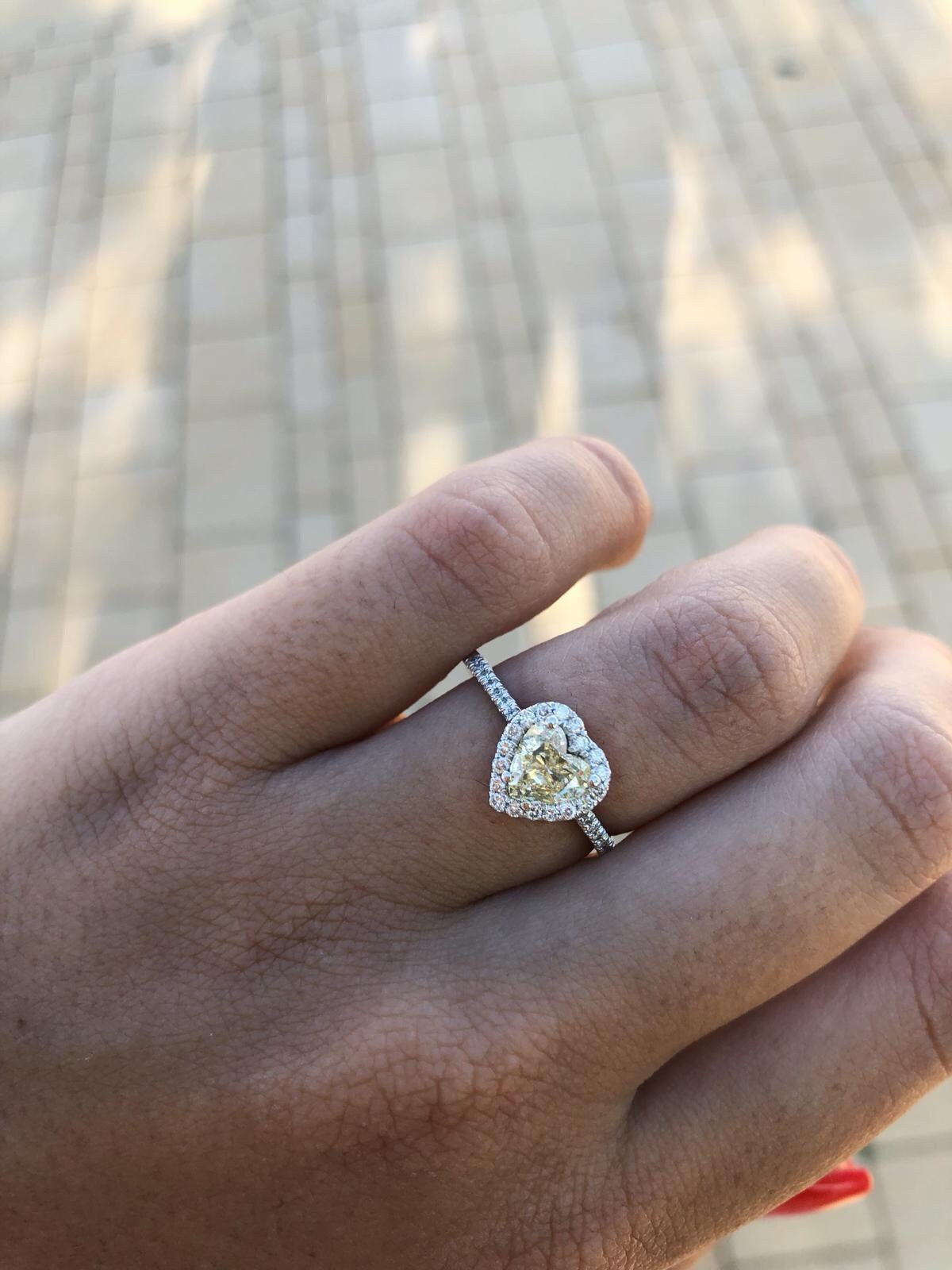 Heart shaped diamond halo ring new arrivals