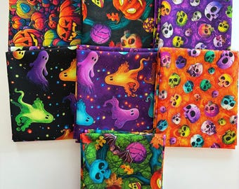 Paquete de 7 telas de algodón para patchwork Bright Frights Halloween Fat Quarter de Robert Kaufman