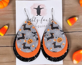Happy Halloweenie ~ 3 Layer Faux Leather Teardrop ~ Halloween ~ Dachshund ~ Pumpkin ~ Bats ~ Witch ~ Great Gift for Dachshund Lover