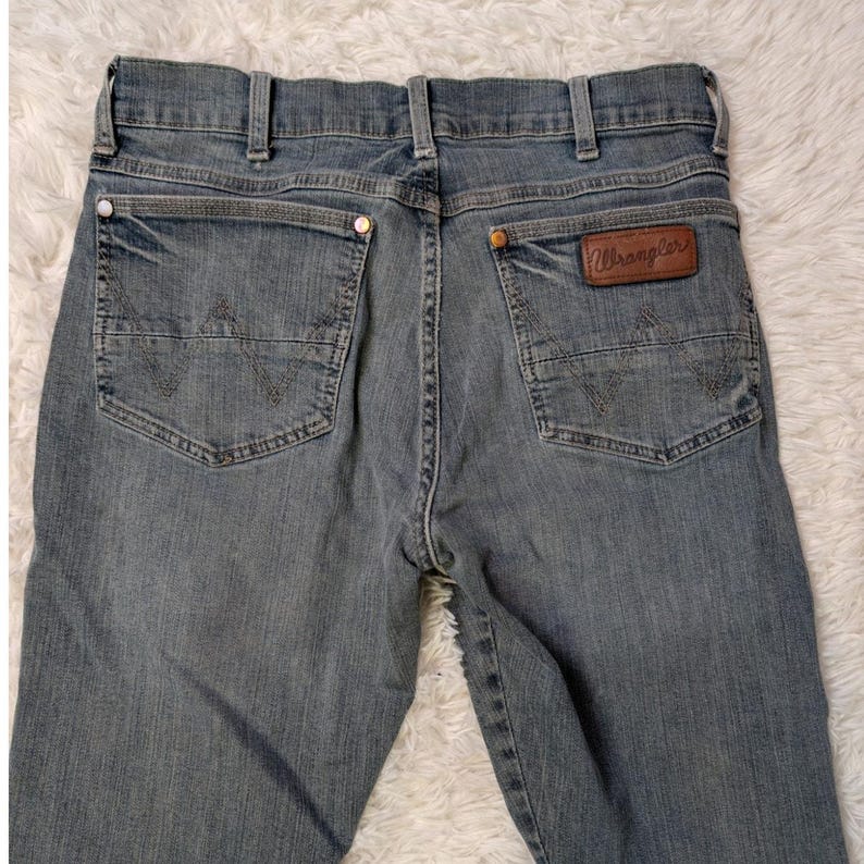 Vintage Y2K Wrangler Retro Slim Straight Jeans Light Wash Denim 30x29 image 11