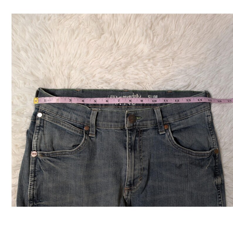 Vintage Y2K Wrangler Retro Slim Straight Jeans Light Wash Denim 30x29 image 4