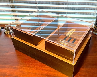 Black Gabon Ebony Humidor with Mahogany, Premium Hygrometer and Swede Leather Bottom - 200 count cigar capacity