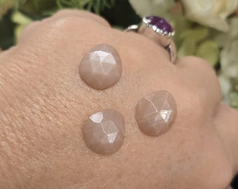 Peach Moonstone Rose Cut Cabochon, Natural Peach Moonstone Gemstone (3 pieces)