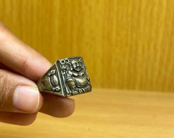 コレクター向けの素晴らしいチベットブロンズ製仏頭動物リング