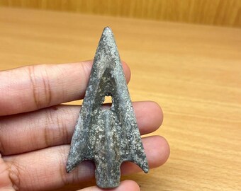 古代ギリシャ・ミケーネ文明の青銅製ロングショット矢じり - 紀元前1600年～1000年頃