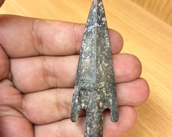 古代ギリシャ・ミケーネ文明の青銅製ロングショット矢じり - 紀元前1600年～1000年頃