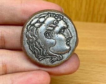 Maravilloso bronce romano antiguo Moneda romana única y rara