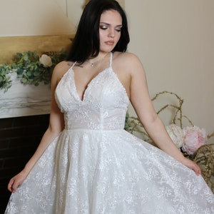 Short lace wedding dress. Short dress, Short white dress, Reception dress, wedding dress