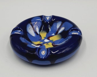 Vintage Goedewaagen Gouda-Holland Hand Painted Ceramic Ashtray - with original sticker/ label.