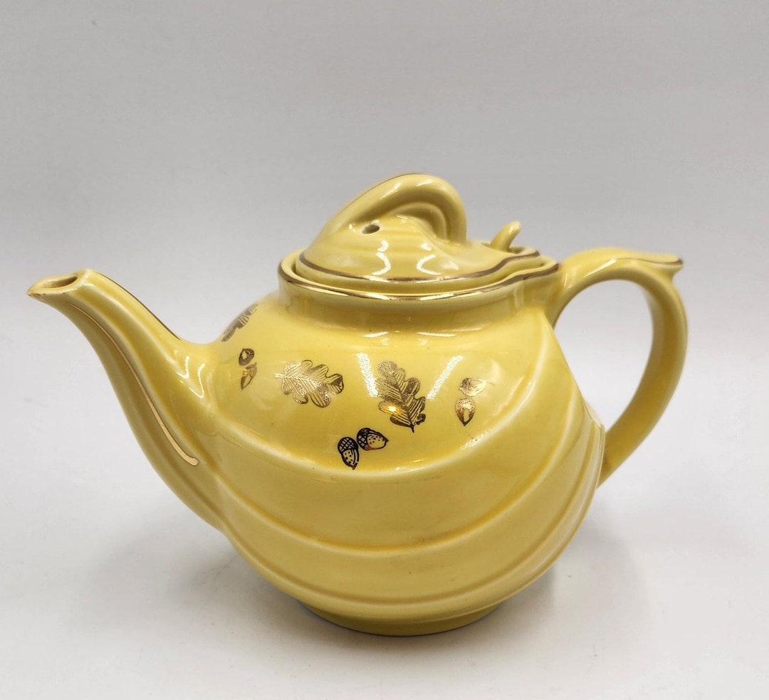 Vintage Hall Pottery Teapot 799 Canary Yellow With Gold Art Deco Teapot