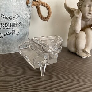 Vintage Clear Glass Piano Shaped Trinket Box, Glass Jewelry Box, Grand Piano Pressed Glass Box