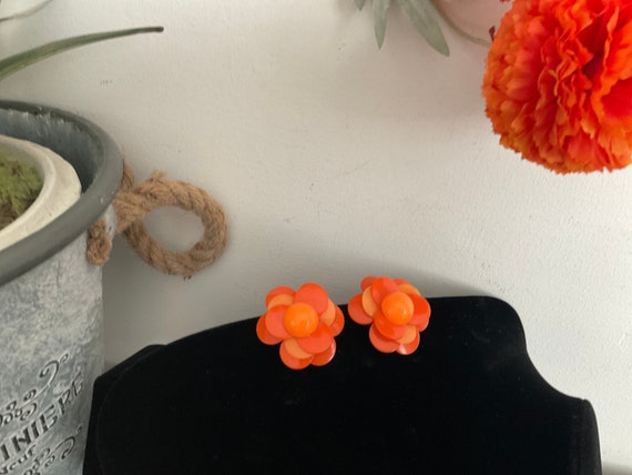 Gorgeous 1960s Clip on Earrings, Bright Orange Fl… - image 1