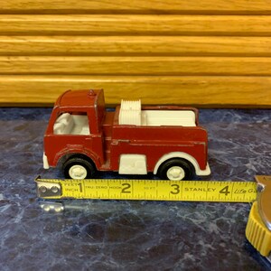 Vintage Tootsie Toy Fire Truck