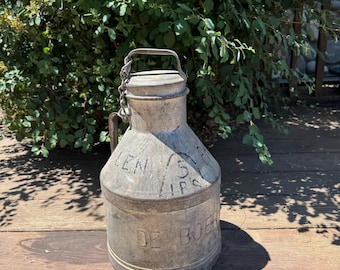 Antique Galvanized Milk Jug-De Boer Dairy