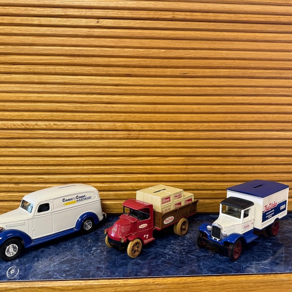 Vintage ERTL Truck Banks-Ford/Chevy