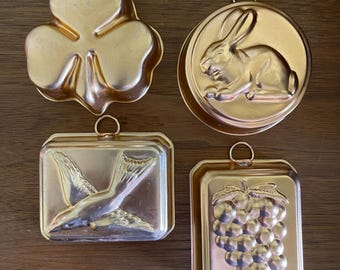 Vintage Kitchen Set of 4 Copper Colored Jello/Chocolate/Cake Mold