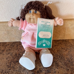Vintage 1985 Cabbage Patch Doll with Birth Certificate