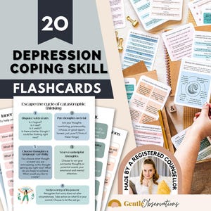 Könnte beinhalten: Ein Set aus 20 Lernkarten zur Bewältigung von Depressionen, bestehend aus pastellfarbenen Karten mit Textaufforderungen zur psychischen Unterstützung. Die Karten enthalten Titel wie Escape the cycle of catastrophic thinking und sind in einer Box organisiert.